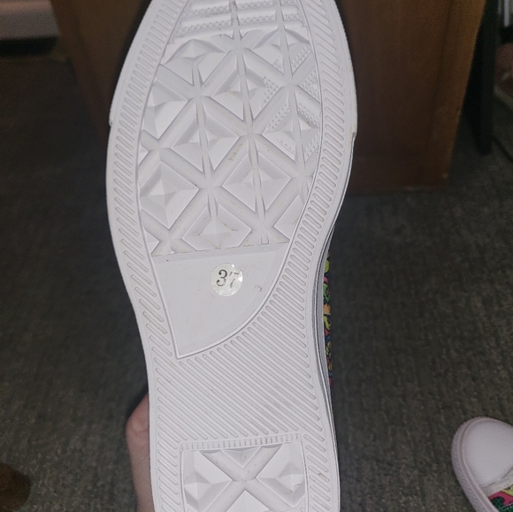 COLORFUL SNEAKERS - Picture 3 of 4